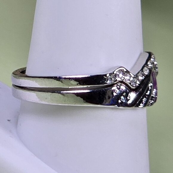 Mountain-Inspired Stacking Rings With CZ‎ Accents Size 10 (NWOT) - Picture 3 of 6